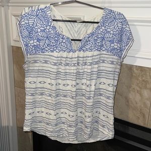 Fun embroidered lucky brand top